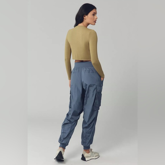 Daily Practice Silky Cargo Pants - Picture 2 of 5
